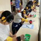 【高校１年生】「家庭基礎」で高齢者体験及び調理実習を実施いたしました